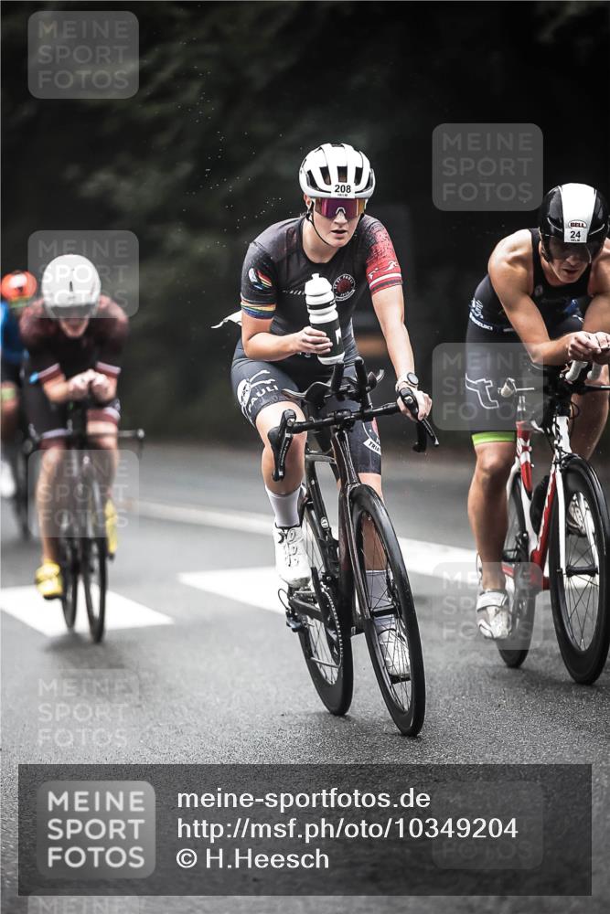 13.09.2026 - Stadtparktriathlon H.Heesch http://msf.ph/oto/10349204 13.09.2026 09:15:29 Radfahren 24, 54, 57, 71, 89, 97, 104, 128, 147, 161, 162, 208 meine-sportfotos.de