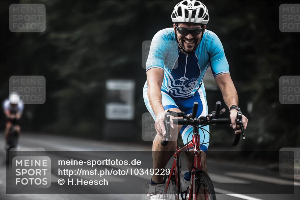 13.09.2026 - Stadtparktriathlon H.Heesch http://msf.ph/oto/10349229 13.09.2026 11:00:33 Radfahren 401, 471, 479, 569, 581, 663, 684 meine-sportfotos.de