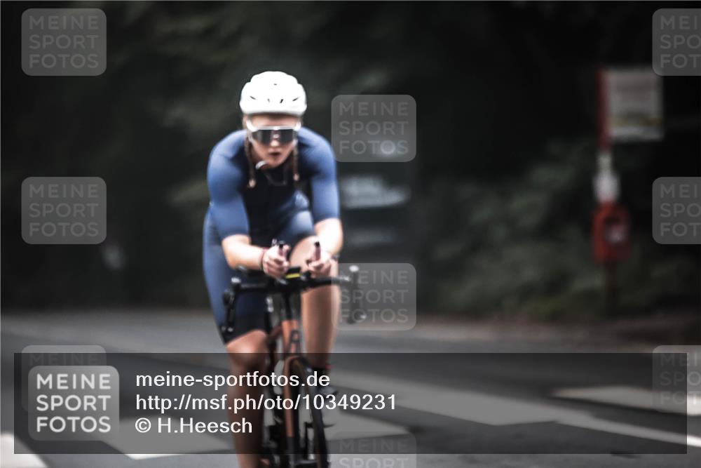 13.09.2026 - Stadtparktriathlon H.Heesch http://msf.ph/oto/10349231 13.09.2026 09:15:32 Radfahren 24, 39, 54, 57, 97, 104, 117, 128, 147, 161, 162, 208 meine-sportfotos.de