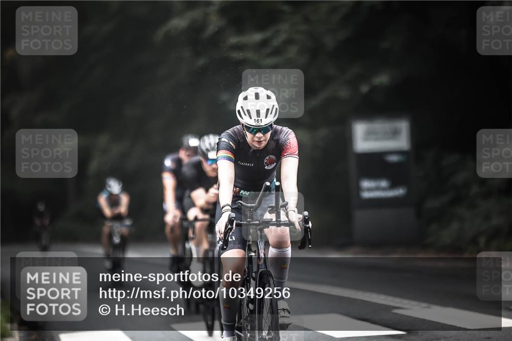 13.09.2026 - Stadtparktriathlon H.Heesch http://msf.ph/oto/10349256 13.09.2026 09:15:35 Radfahren 39, 54, 97, 104, 117, 128, 147, 161 meine-sportfotos.de