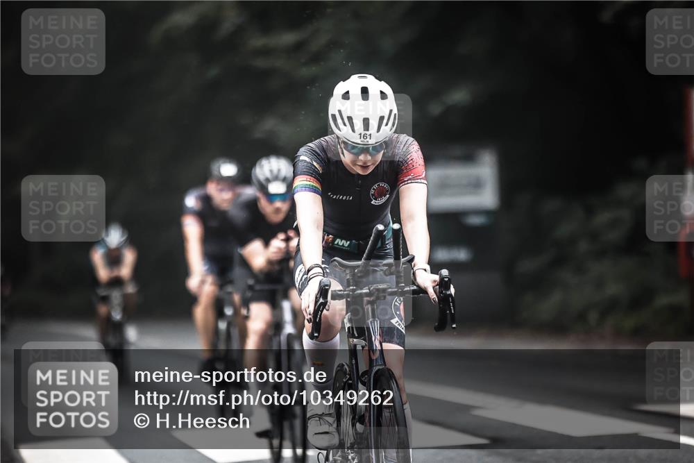 13.09.2026 - Stadtparktriathlon H.Heesch http://msf.ph/oto/10349262 13.09.2026 09:15:35 Radfahren 39, 54, 97, 104, 117, 128, 147, 161 meine-sportfotos.de