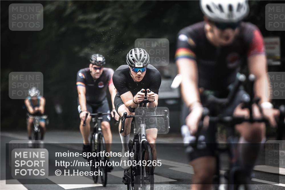 13.09.2026 - Stadtparktriathlon H.Heesch http://msf.ph/oto/10349265 13.09.2026 09:15:36 Radfahren 39, 97, 104, 117, 120, 128, 147, 161 meine-sportfotos.de