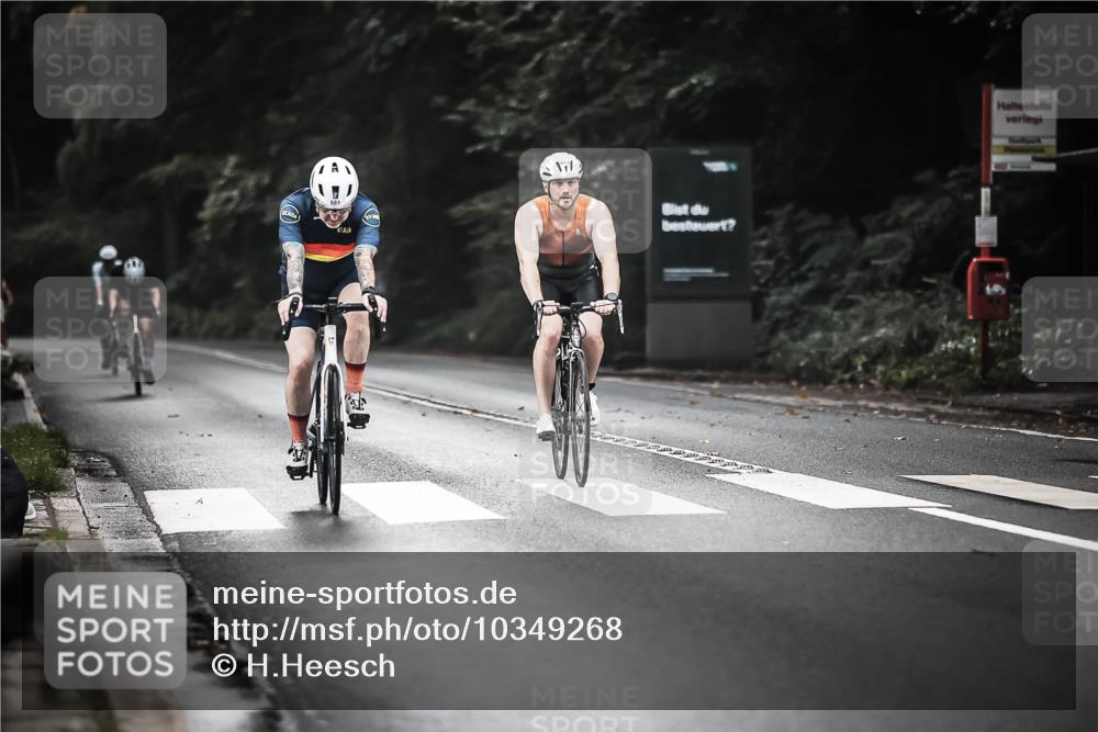 13.09.2026 - Stadtparktriathlon H.Heesch http://msf.ph/oto/10349268 13.09.2026 11:00:38 Radfahren 471, 533, 569, 579, 581, 663 meine-sportfotos.de