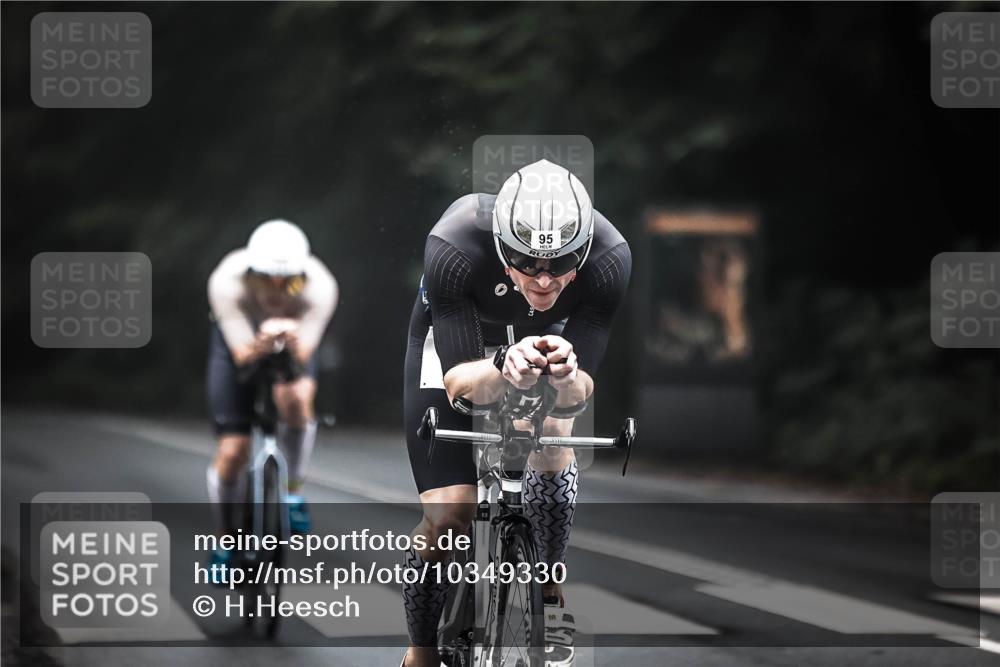 13.09.2026 - Stadtparktriathlon H.Heesch http://msf.ph/oto/10349330 13.09.2026 09:15:50 Radfahren 90, 95 meine-sportfotos.de