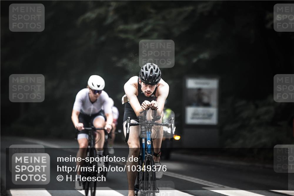 13.09.2026 - Stadtparktriathlon H.Heesch http://msf.ph/oto/10349376 13.09.2026 09:16:05 Radfahren 19, 93, 168, 189 meine-sportfotos.de