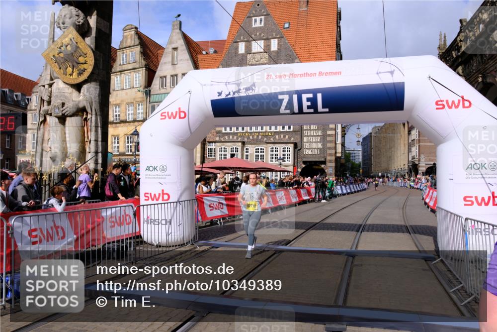 13.09.2026 - 21. swb-Marathon Bremen Tim E. http://msf.ph/oto/10349389 13.09.2026 11:22:43 Ziel 10710, 10968, 11423, 11579, 12444 meine-sportfotos.de