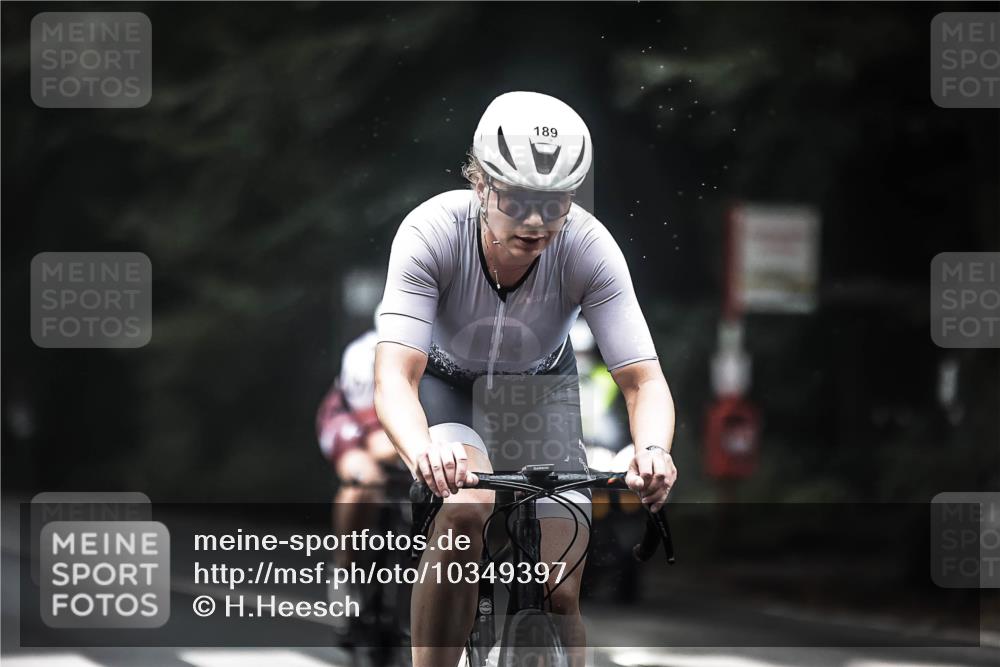 13.09.2026 - Stadtparktriathlon H.Heesch http://msf.ph/oto/10349397 13.09.2026 09:16:06 Radfahren 19, 93, 156, 168, 189 meine-sportfotos.de
