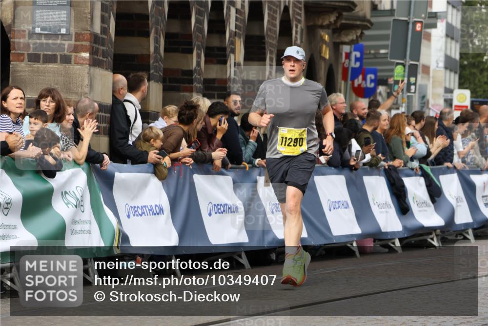 13.09.2026 - 21. swb-Marathon Bremen Strokosch-Dieckow http://msf.ph/oto/10349407 13.09.2026 10:54:13 Ziel 10174, 10255, 10579, 10684, 10685, 10708, 10822, 10905, 10947, 11010, 11206, 11489, 11596, 11950, 12075, 12244, 12331, 12356, 12405, 12435, 12492, 12515, 13531, 10067, 10359, 10503, 10577, 10631, 10749, 10837, 10884, 11099, 11118, 11476, 11593, 11843, 11989, 12265, 12328 meine-sportfotos.de