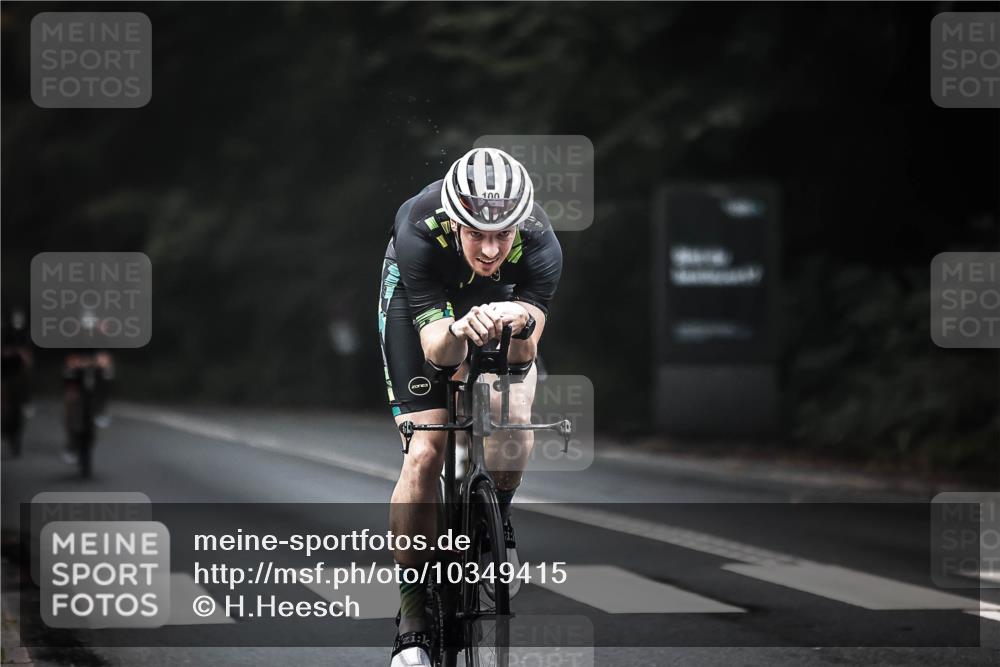 13.09.2026 - Stadtparktriathlon H.Heesch http://msf.ph/oto/10349415 13.09.2026 09:16:13 Radfahren 66, 68, 80, 100, 156, 188, 195 meine-sportfotos.de