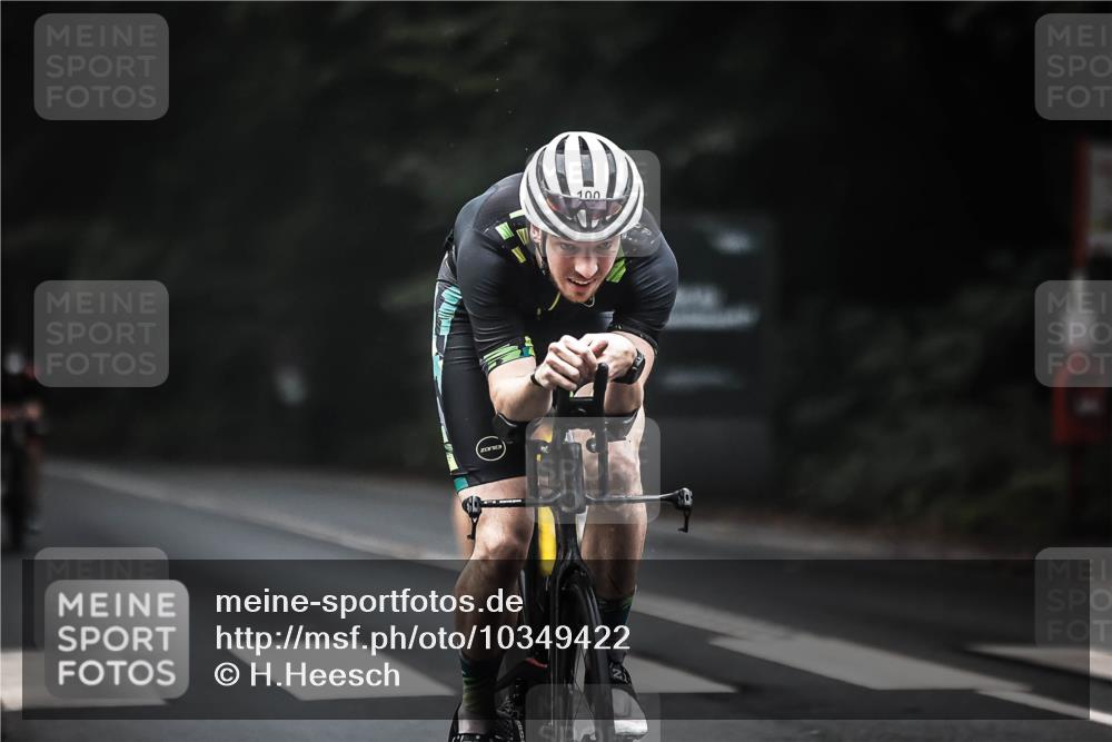 13.09.2026 - Stadtparktriathlon H.Heesch http://msf.ph/oto/10349422 13.09.2026 09:16:13 Radfahren 66, 68, 80, 100, 156, 188, 195 meine-sportfotos.de