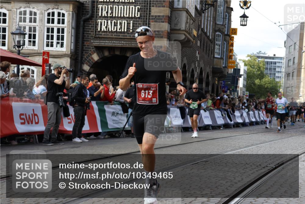 13.09.2026 - 21. swb-Marathon Bremen Strokosch-Dieckow http://msf.ph/oto/10349465 13.09.2026 13:29:05 Ziel 613, 722, 1014, 1914, 2276, 2851, 2891, 3348, 3419, 3444, 3665, 4102, 4564, 5267, 5531, 5691, 5865, 6817, 6914, 6937, 6955, 6957, 7134, 7263, 7527, 8938, 8985, 9176, 9562, 13012, 13174, 303, 394, 596, 651, 745, 1545, 1823, 2023, 2070, 2867, 3258, 3796, 3846, 3912, 5036, 6030, 7149, 7361, 7860, 8066, 8099, 8277, 8338, 8675, 9249, 9661, 9889, 10128 meine-sportfotos.de