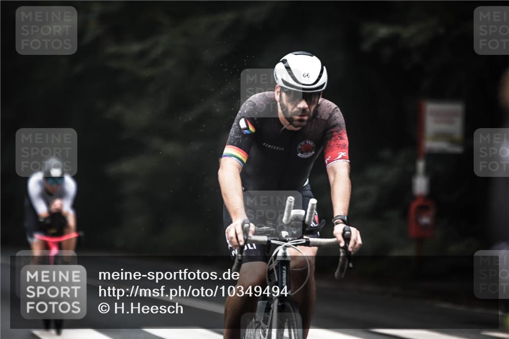 13.09.2026 - Stadtparktriathlon H.Heesch http://msf.ph/oto/10349494 13.09.2026 09:16:18 Radfahren 66, 68, 80, 100, 156, 176, 188, 195 meine-sportfotos.de