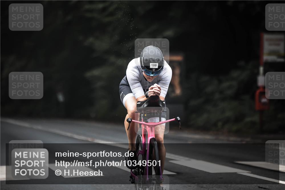 13.09.2026 - Stadtparktriathlon H.Heesch http://msf.ph/oto/10349501 13.09.2026 09:16:19 Radfahren 66, 68, 80, 100, 165, 176, 188, 195 meine-sportfotos.de