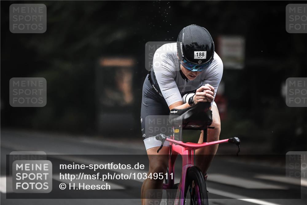 13.09.2026 - Stadtparktriathlon H.Heesch http://msf.ph/oto/10349511 13.09.2026 09:16:19 Radfahren 66, 68, 80, 100, 165, 176, 188, 195 meine-sportfotos.de