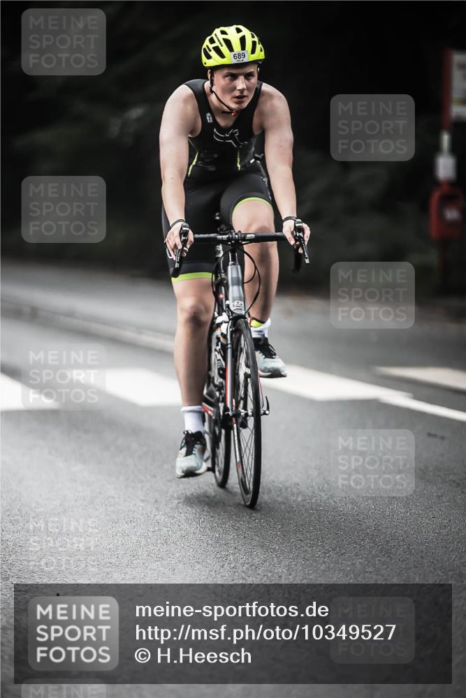 13.09.2026 - Stadtparktriathlon H.Heesch http://msf.ph/oto/10349527 13.09.2026 11:01:20 Radfahren 497, 542, 578, 594, 676, 1798 meine-sportfotos.de