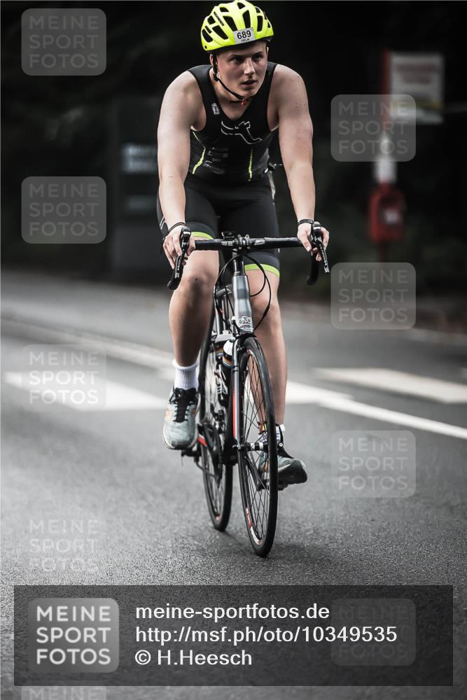 13.09.2026 - Stadtparktriathlon H.Heesch http://msf.ph/oto/10349535 13.09.2026 11:01:20 Radfahren 497, 542, 578, 594, 676, 1798 meine-sportfotos.de