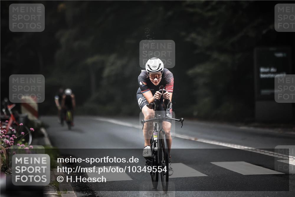 13.09.2026 - Stadtparktriathlon H.Heesch http://msf.ph/oto/10349554 13.09.2026 09:16:27 Radfahren 60, 164, 165, 176 meine-sportfotos.de