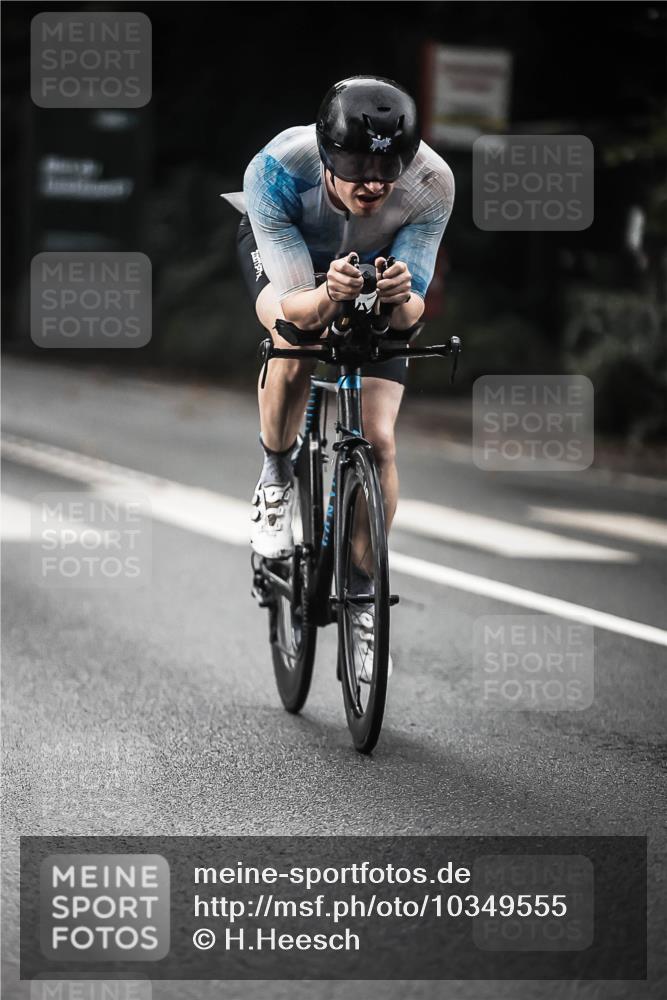 13.09.2026 - Stadtparktriathlon H.Heesch http://msf.ph/oto/10349555 13.09.2026 11:01:23 Radfahren 456, 472, 497, 542, 578, 676, 1798 meine-sportfotos.de