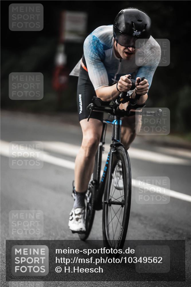 13.09.2026 - Stadtparktriathlon H.Heesch http://msf.ph/oto/10349562 13.09.2026 11:01:23 Radfahren 456, 472, 497, 542, 578, 676, 1798 meine-sportfotos.de