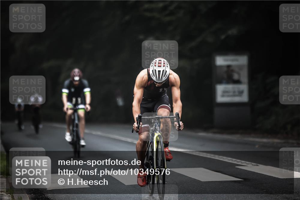 13.09.2026 - Stadtparktriathlon H.Heesch http://msf.ph/oto/10349576 13.09.2026 09:16:32 Radfahren 60, 83, 127, 164, 190 meine-sportfotos.de