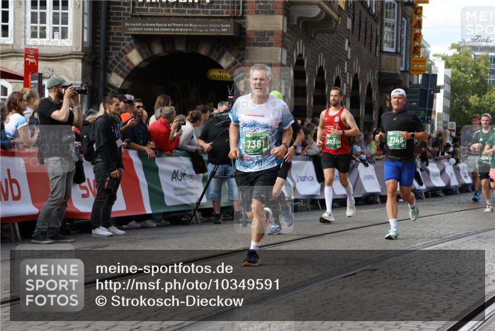 13.09.2026 - 21. swb-Marathon Bremen Strokosch-Dieckow http://msf.ph/oto/10349591 13.09.2026 13:29:11 Ziel 430, 722, 725, 936, 1014, 1688, 2223, 2276, 2378, 2851, 2891, 3348, 3419, 3444, 3665, 3938, 4102, 5267, 5531, 5691, 5865, 6099, 6817, 6937, 6955, 7134, 7263, 7527, 8984, 8985, 9562, 13174, 132, 303, 596, 651, 1365, 1387, 1545, 1823, 2023, 2301, 2867, 2957, 3258, 3796, 3846, 3912, 4541, 5036, 5599, 6030, 6103, 7013, 7149, 7361, 7631, 7860, 8007, 8009, 8066, 8099, 8277, 8338, 8675, 9249, 9889, 10128 meine-sportfotos.de