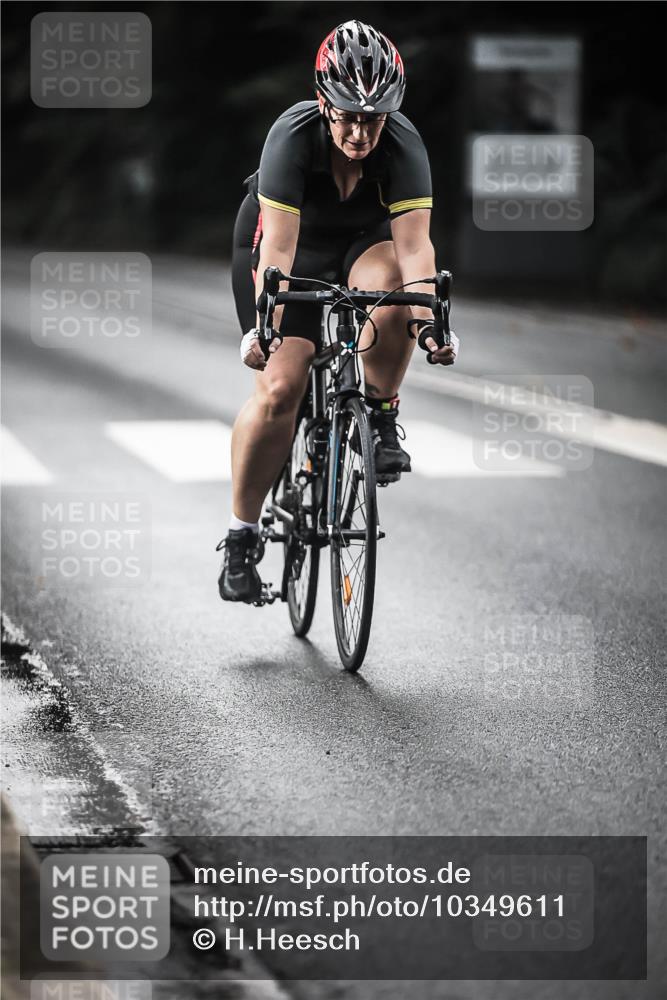 13.09.2026 - Stadtparktriathlon H.Heesch http://msf.ph/oto/10349611 13.09.2026 11:01:28 Radfahren 456, 472, 486, 497, 542, 578, 592 meine-sportfotos.de