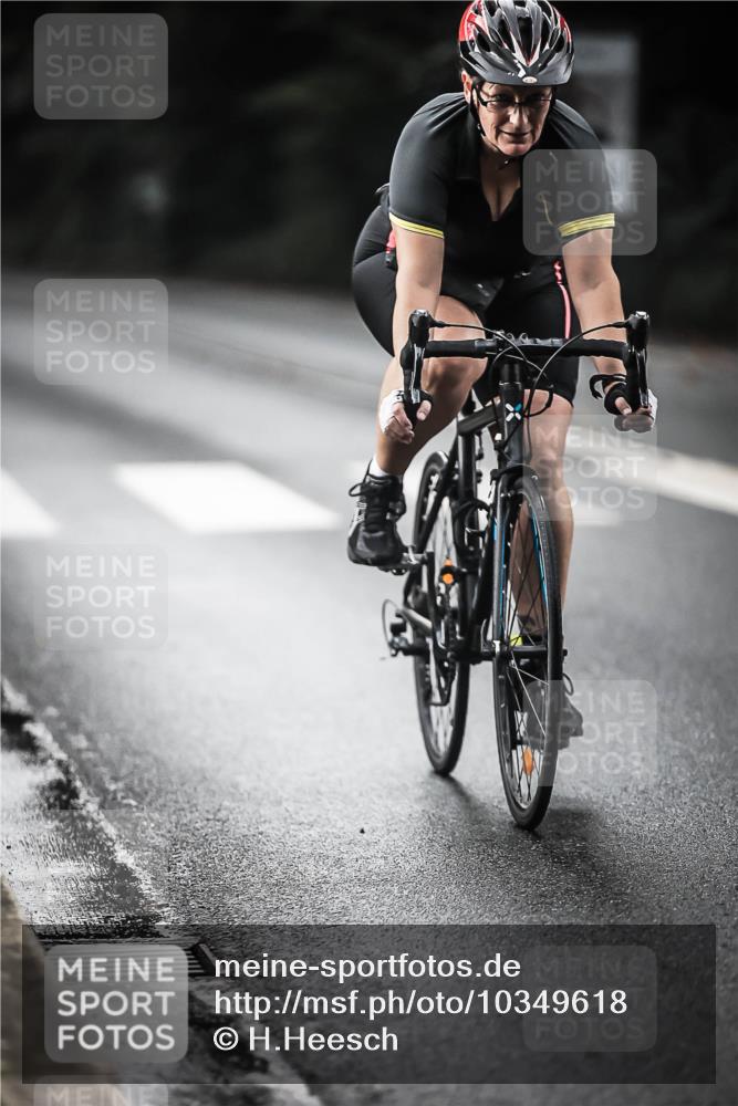 13.09.2026 - Stadtparktriathlon H.Heesch http://msf.ph/oto/10349618 13.09.2026 11:01:28 Radfahren 456, 472, 486, 497, 542, 578, 592 meine-sportfotos.de