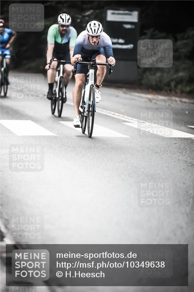 13.09.2026 - Stadtparktriathlon H.Heesch http://msf.ph/oto/10349638 13.09.2026 11:01:33 Radfahren 456, 472, 486, 487, 510, 592, 698, 703 meine-sportfotos.de
