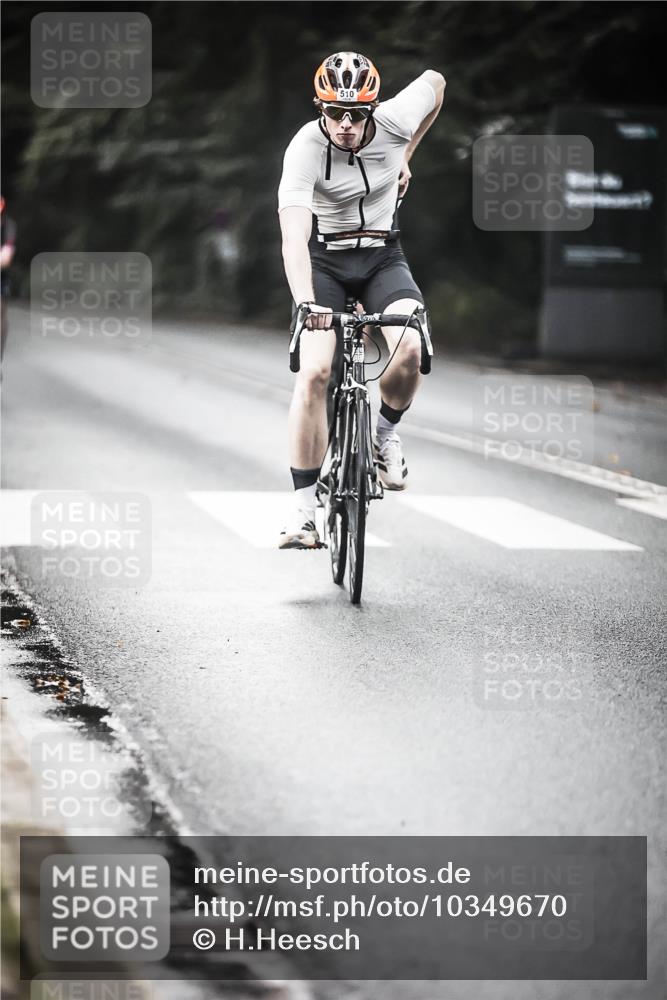 13.09.2026 - Stadtparktriathlon H.Heesch http://msf.ph/oto/10349670 13.09.2026 11:01:36 Radfahren 486, 487, 510, 592, 698, 703, 706 meine-sportfotos.de