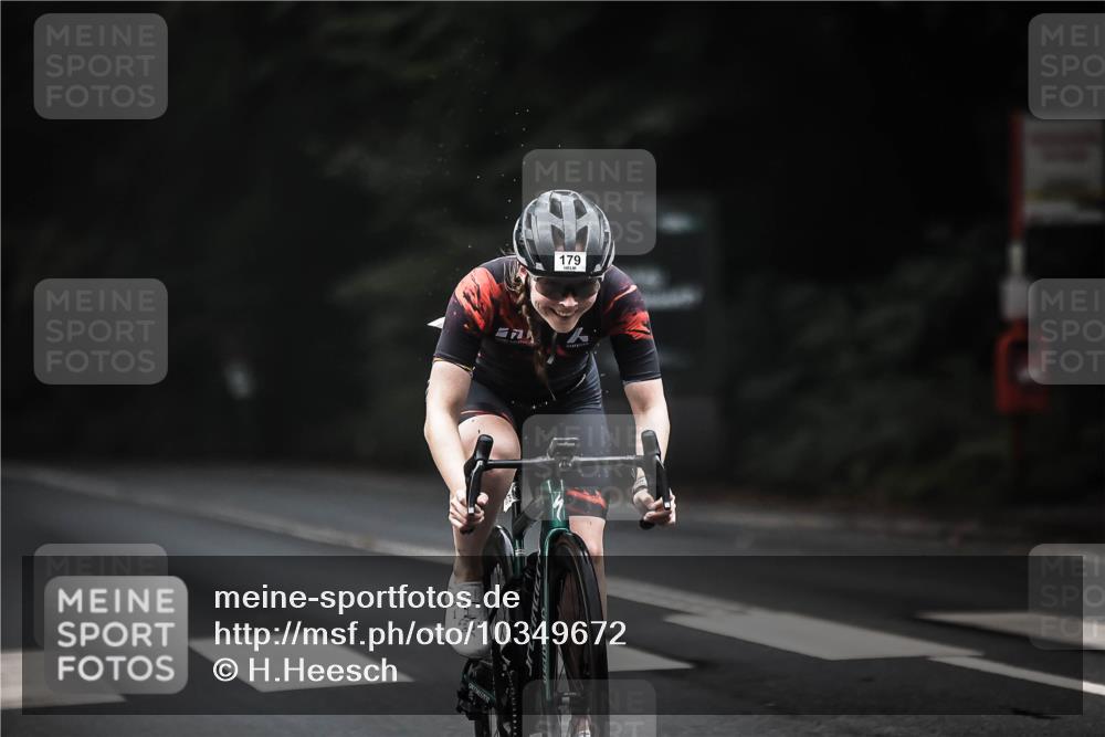 13.09.2026 - Stadtparktriathlon H.Heesch http://msf.ph/oto/10349672 13.09.2026 09:16:42 Radfahren 127, 146, 179, 190, 193 meine-sportfotos.de