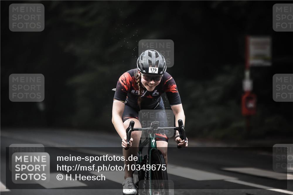 13.09.2026 - Stadtparktriathlon H.Heesch http://msf.ph/oto/10349675 13.09.2026 09:16:42 Radfahren 127, 146, 179, 190, 193 meine-sportfotos.de