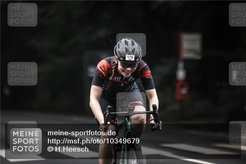 13.09.2026 - Stadtparktriathlon H.Heesch http://msf.ph/oto/10349679 13.09.2026 09:16:42 Radfahren 127, 146, 179, 190, 193 meine-sportfotos.de