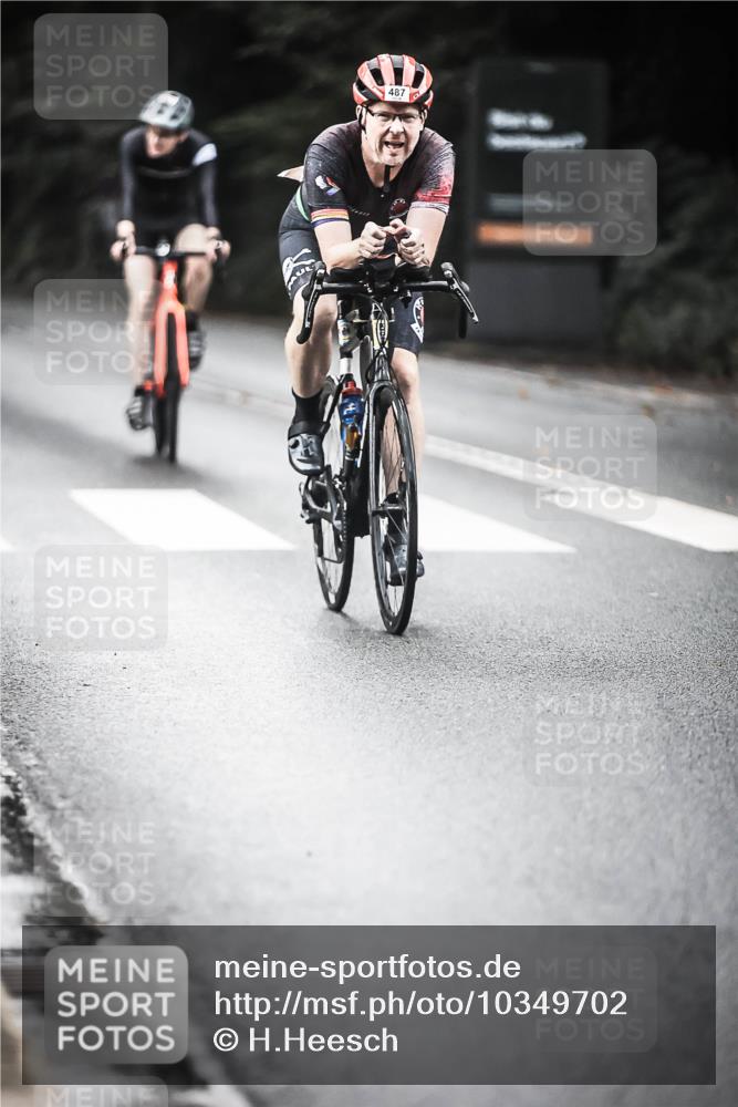 13.09.2026 - Stadtparktriathlon H.Heesch http://msf.ph/oto/10349702 13.09.2026 11:01:39 Radfahren 486, 487, 510, 592, 698, 703, 706 meine-sportfotos.de
