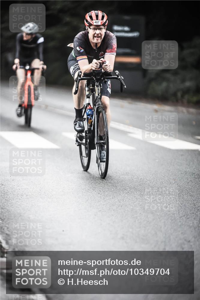 13.09.2026 - Stadtparktriathlon H.Heesch http://msf.ph/oto/10349704 13.09.2026 11:01:39 Radfahren 486, 487, 510, 592, 698, 703, 706 meine-sportfotos.de