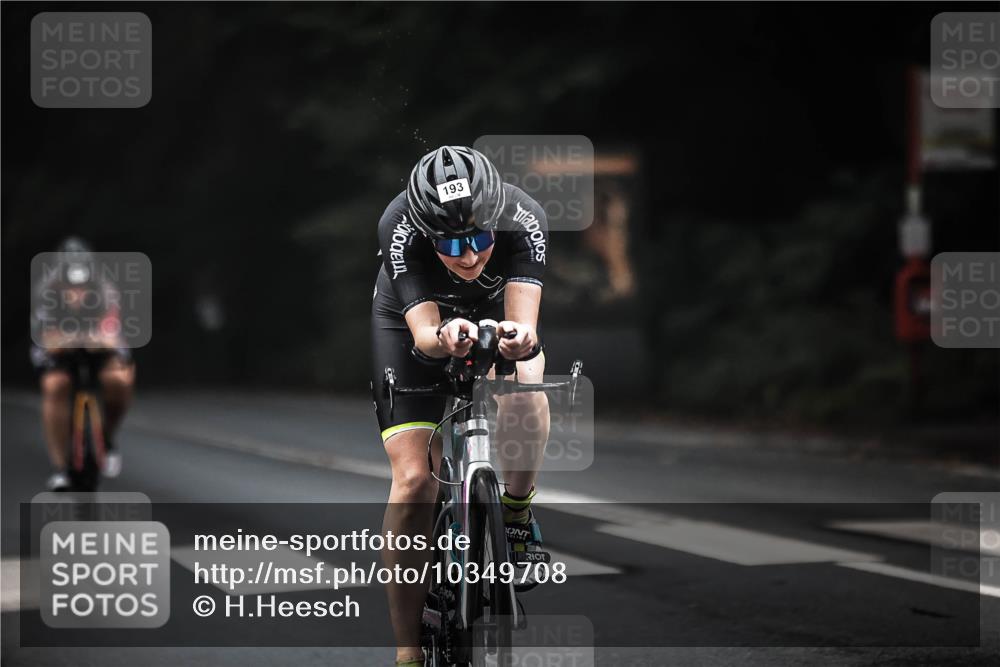 13.09.2026 - Stadtparktriathlon H.Heesch http://msf.ph/oto/10349708 13.09.2026 09:16:49 Radfahren 146, 193, 207 meine-sportfotos.de