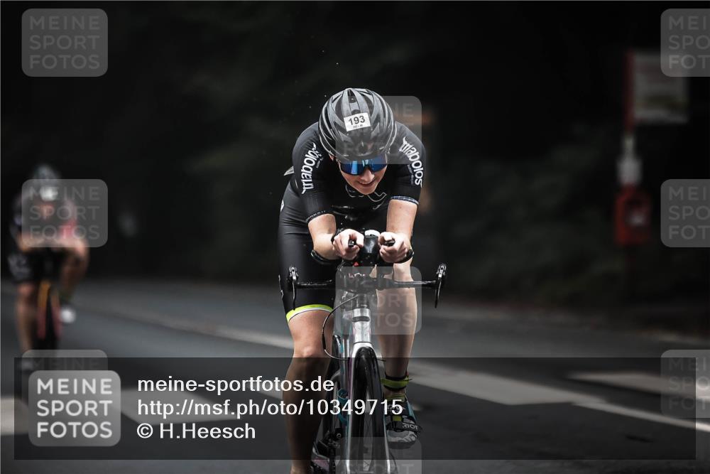 13.09.2026 - Stadtparktriathlon H.Heesch http://msf.ph/oto/10349715 13.09.2026 09:16:49 Radfahren 146, 193, 207 meine-sportfotos.de
