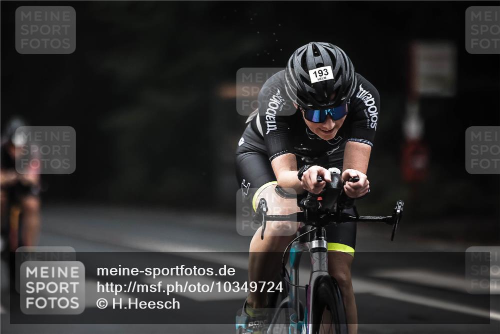 13.09.2026 - Stadtparktriathlon H.Heesch http://msf.ph/oto/10349724 13.09.2026 09:16:49 Radfahren 146, 193, 207 meine-sportfotos.de