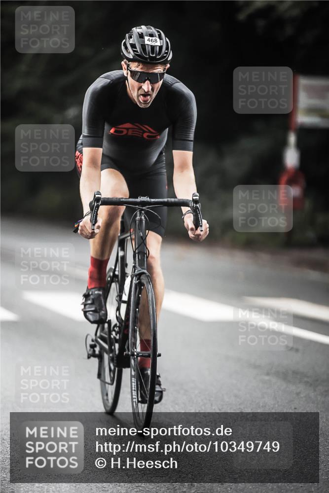 13.09.2026 - Stadtparktriathlon H.Heesch http://msf.ph/oto/10349749 13.09.2026 11:01:46 Radfahren 468, 538, 700, 706 meine-sportfotos.de