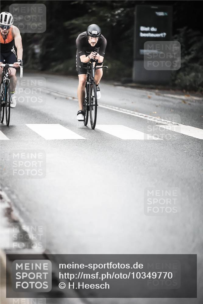13.09.2026 - Stadtparktriathlon H.Heesch http://msf.ph/oto/10349770 13.09.2026 11:01:50 Radfahren 357, 468, 538, 700 meine-sportfotos.de