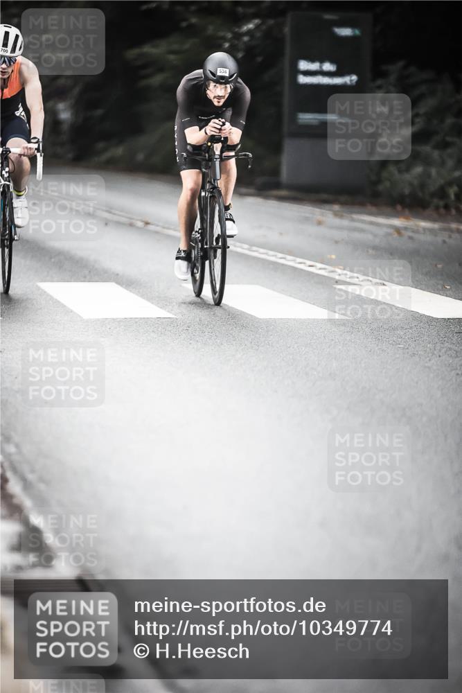 13.09.2026 - Stadtparktriathlon H.Heesch http://msf.ph/oto/10349774 13.09.2026 11:01:50 Radfahren 357, 468, 538, 700 meine-sportfotos.de