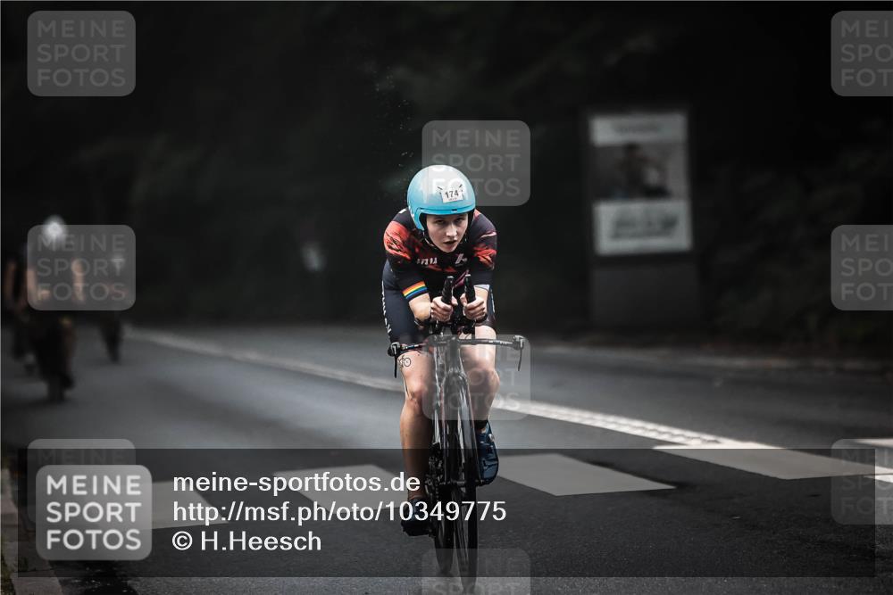 13.09.2026 - Stadtparktriathlon H.Heesch http://msf.ph/oto/10349775 13.09.2026 09:17:03 Radfahren 94, 103, 173, 174, 196, 204, 205 meine-sportfotos.de
