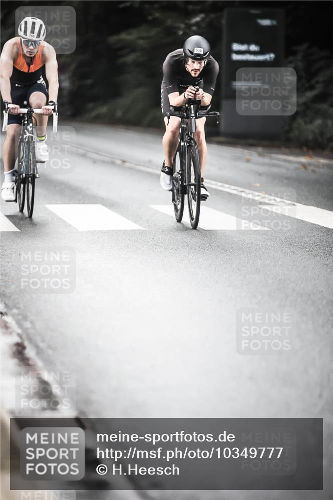 13.09.2026 - Stadtparktriathlon H.Heesch http://msf.ph/oto/10349777 13.09.2026 11:01:50 Radfahren 357, 468, 538, 700 meine-sportfotos.de