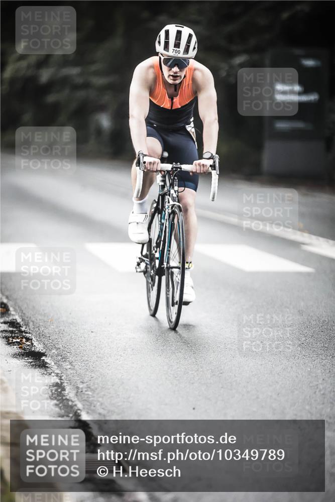 13.09.2026 - Stadtparktriathlon H.Heesch http://msf.ph/oto/10349789 13.09.2026 11:01:51 Radfahren 357, 468, 538, 700 meine-sportfotos.de