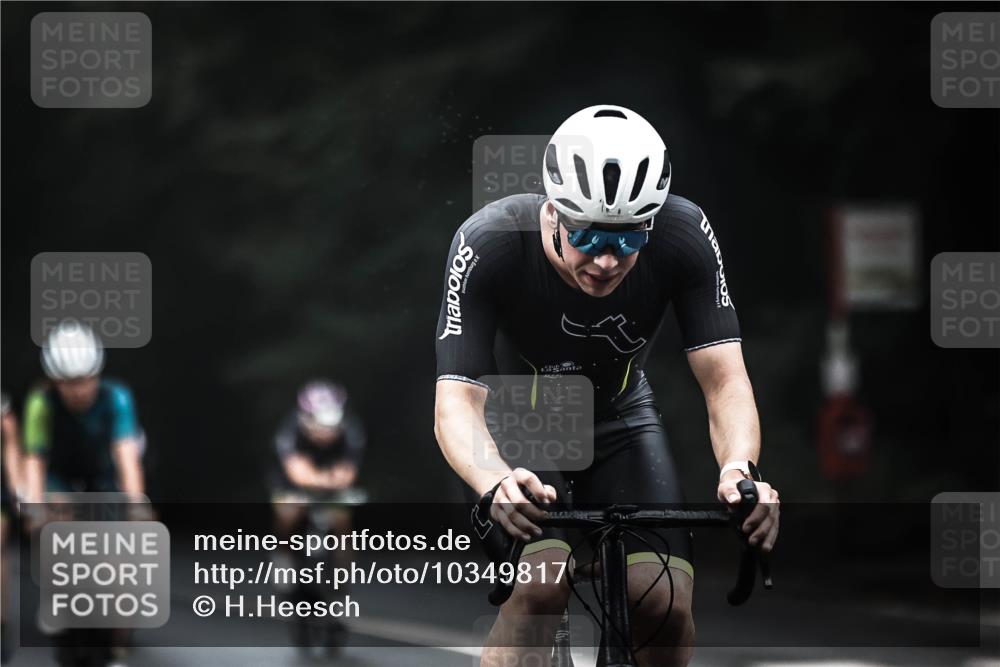 13.09.2026 - Stadtparktriathlon H.Heesch http://msf.ph/oto/10349817 13.09.2026 09:17:07 Radfahren 94, 103, 173, 174, 196, 204 meine-sportfotos.de