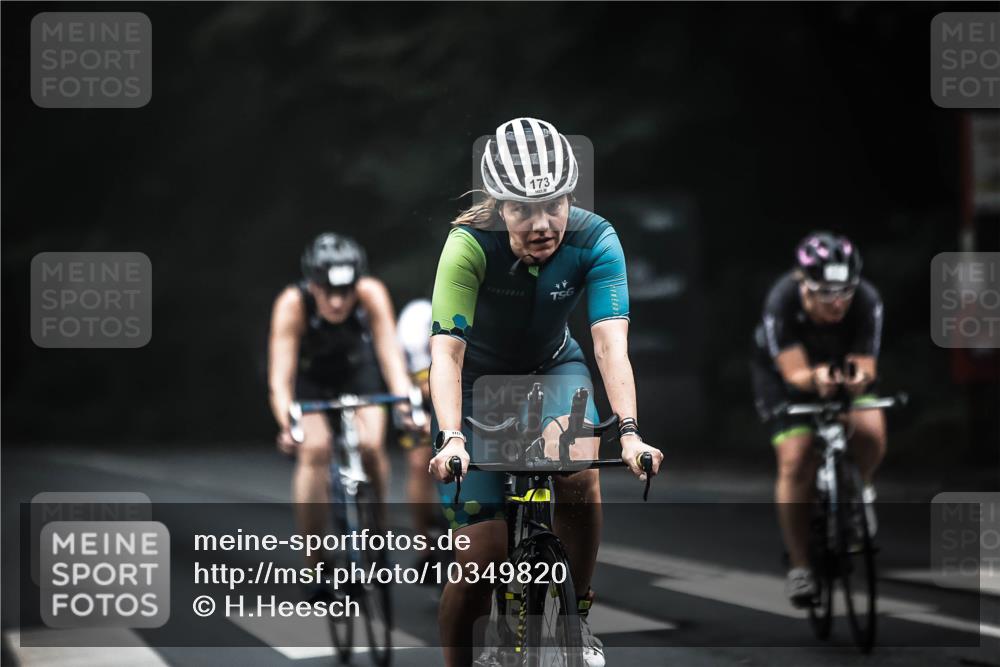 13.09.2026 - Stadtparktriathlon H.Heesch http://msf.ph/oto/10349820 13.09.2026 09:17:08 Radfahren 94, 103, 173, 174, 196, 204 meine-sportfotos.de
