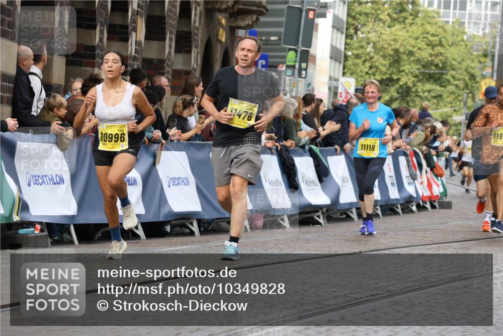 13.09.2026 - 21. swb-Marathon Bremen Strokosch-Dieckow http://msf.ph/oto/10349828 13.09.2026 10:54:21 Ziel 10255, 10579, 10708, 10822, 10947, 11010, 11206, 11290, 11329, 11765, 11998, 12075, 12244, 12356, 12435, 12515, 13531, 10067, 10146, 10410, 10631, 10765, 10884, 11039, 11389, 11593, 12038, 12265, 12328, 12467 meine-sportfotos.de