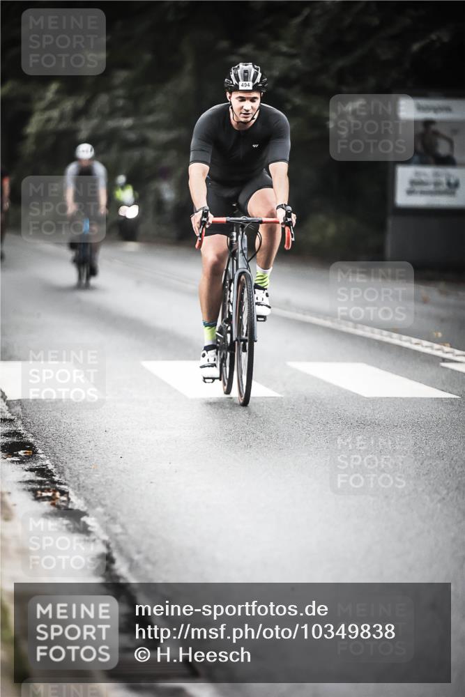 13.09.2026 - Stadtparktriathlon H.Heesch http://msf.ph/oto/10349838 13.09.2026 11:01:57 Radfahren 357, 416, 494, 657, 700 meine-sportfotos.de
