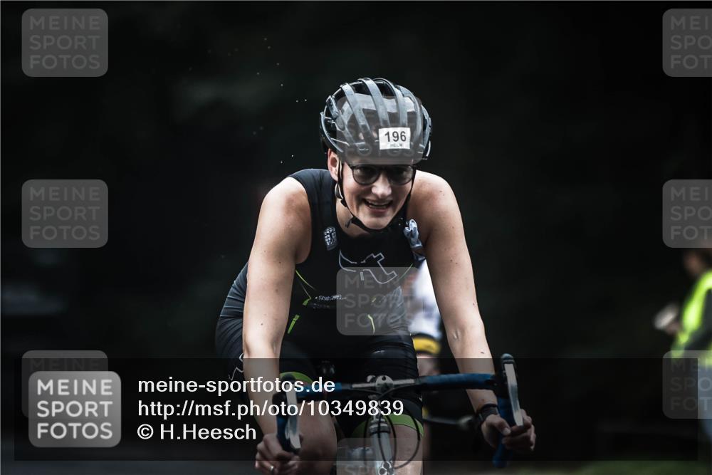 13.09.2026 - Stadtparktriathlon H.Heesch http://msf.ph/oto/10349839 13.09.2026 09:17:09 Radfahren 94, 103, 166, 173, 174, 196, 204 meine-sportfotos.de