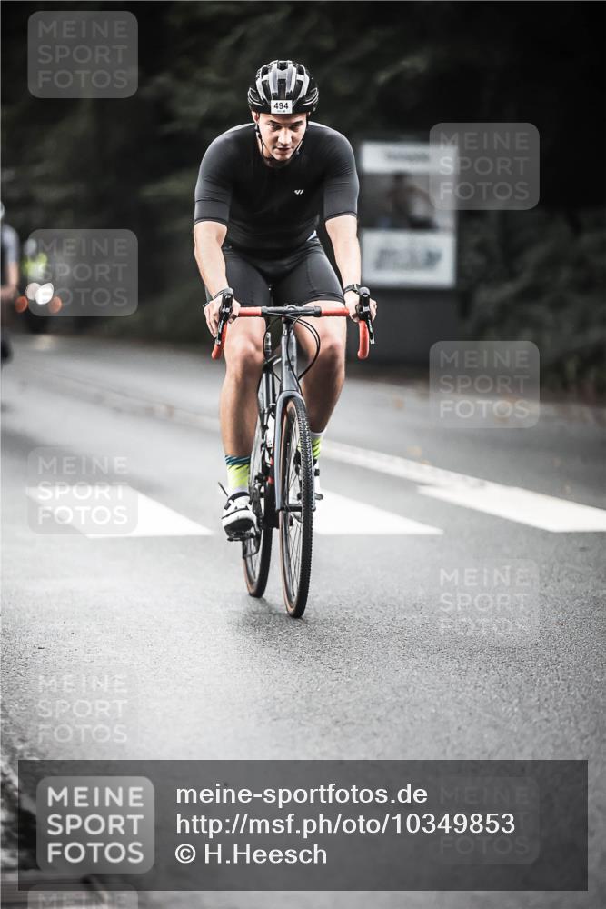 13.09.2026 - Stadtparktriathlon H.Heesch http://msf.ph/oto/10349853 13.09.2026 11:01:58 Radfahren 357, 416, 494, 524, 657, 700 meine-sportfotos.de