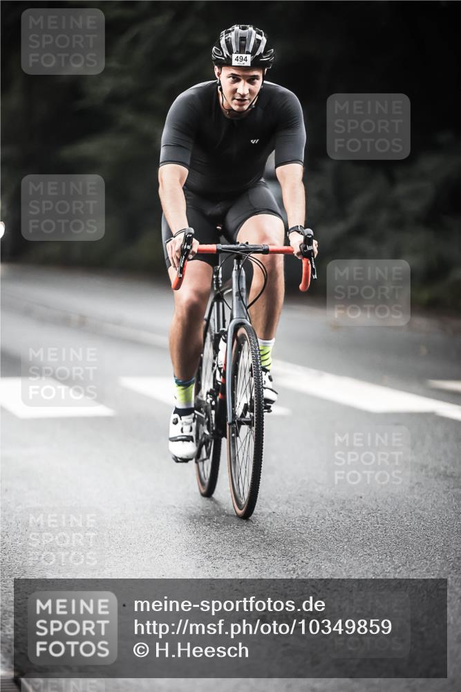 13.09.2026 - Stadtparktriathlon H.Heesch http://msf.ph/oto/10349859 13.09.2026 11:01:58 Radfahren 357, 416, 494, 524, 657, 700 meine-sportfotos.de